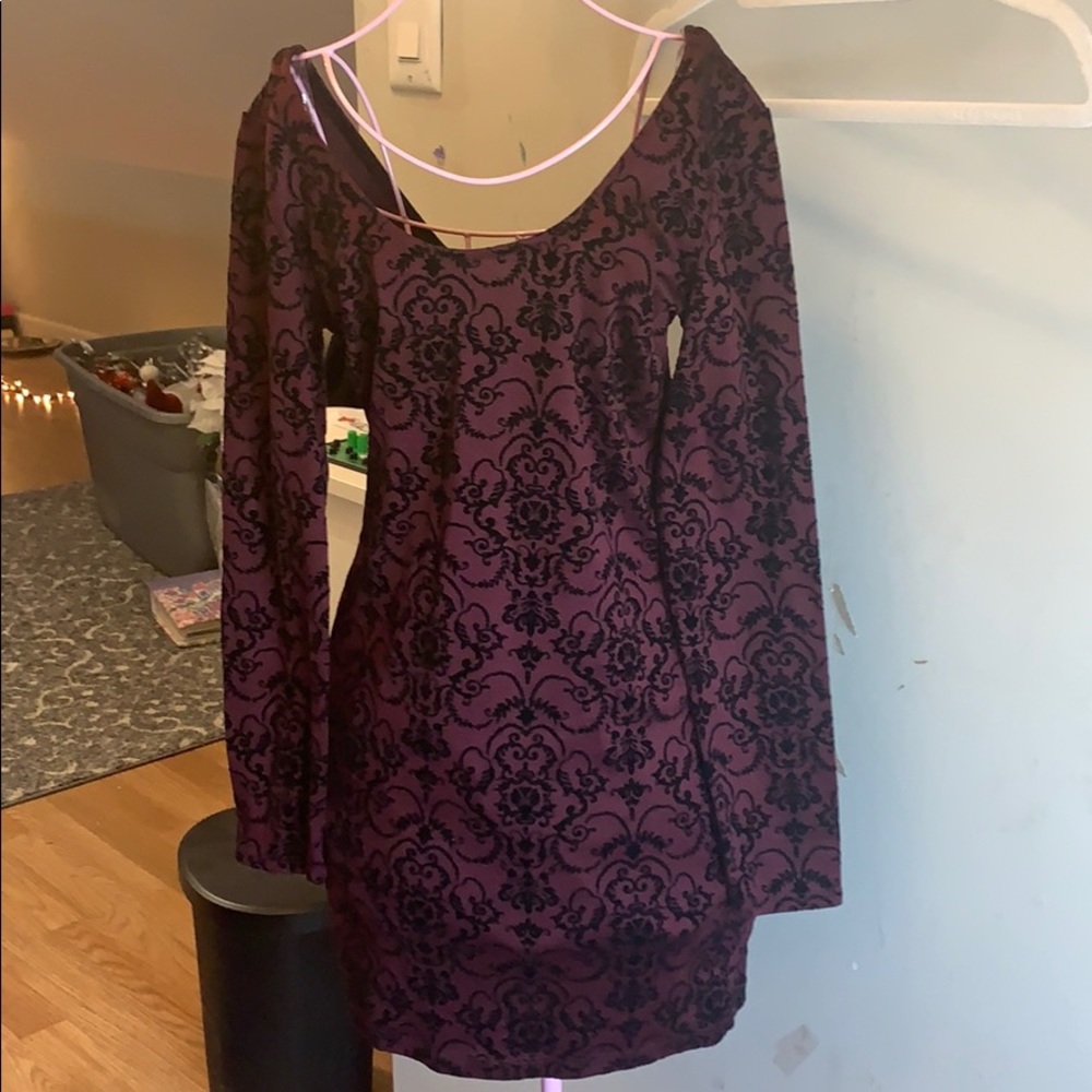 burgundy patterned dress
